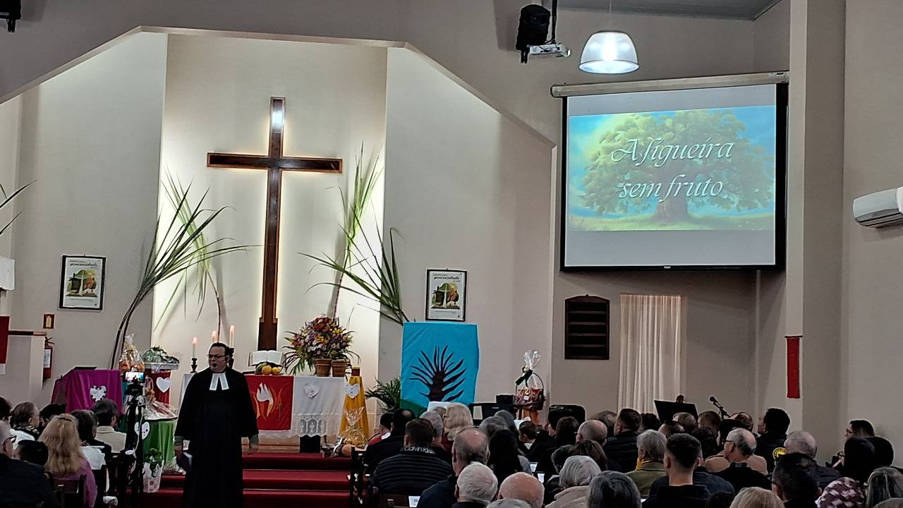 Celebração de Ação de Graças na Comunidade de Parobé