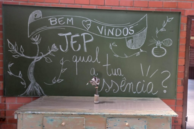 a8771231-7553-445e-8de6-df1cf0d49480